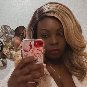 Meet your Posher, S’kilah